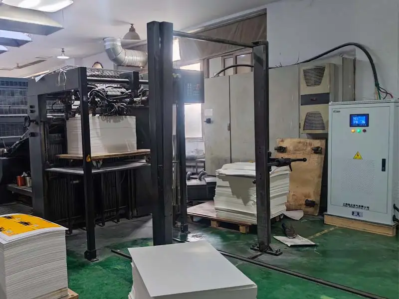 Three Phase Split-phase Automatic Voltage Stabilizer