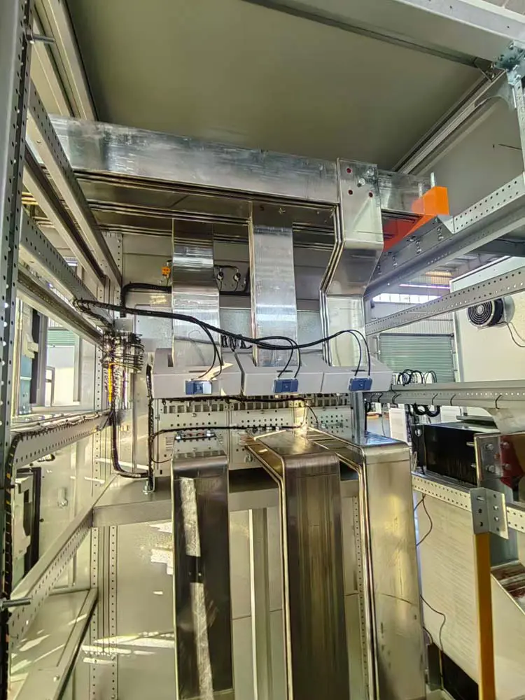 Internal copper busbar configuration inside the customized transformer system