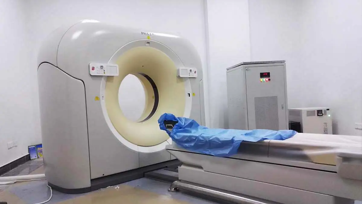 Philips Brilliance CT 16 with Winzele voltage stabilizer application environment