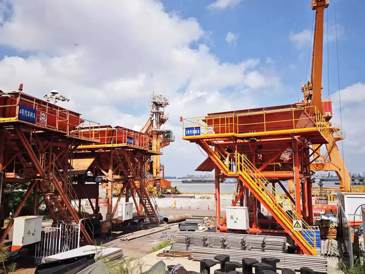 Raw-material handling facilities and berths at the Baosteel Meishan terminal