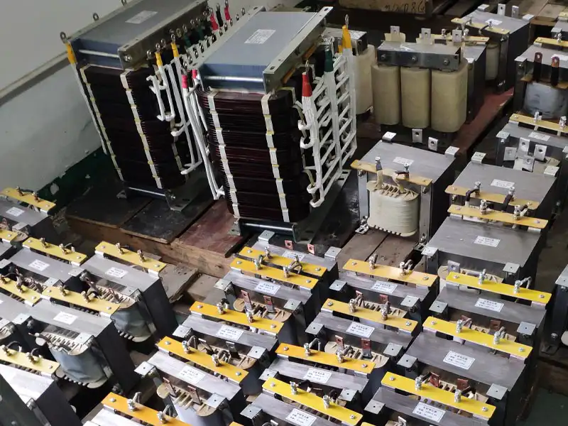 SCR static voltage stabilizer compensation transformers