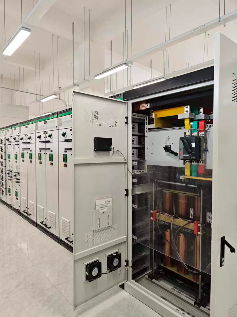 Internal copper busbar connection of industrial voltage stabilizer