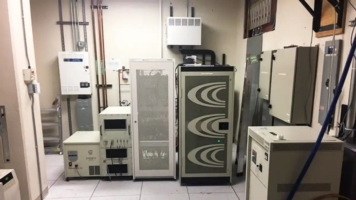 Philips Ingenia Ambition S 1.5T MRI voltage stabilization application reference