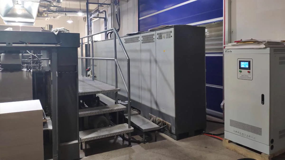 Heidelberg SM74 offset printing machine with voltage stabilizer installation